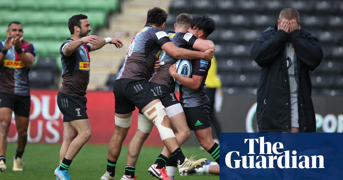 Marcus Smith snatches dramatic win for 14-man Harlequins over Wasps