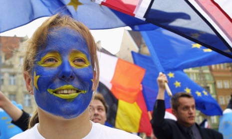 Young people show their support for the European Union in Poland in 2004