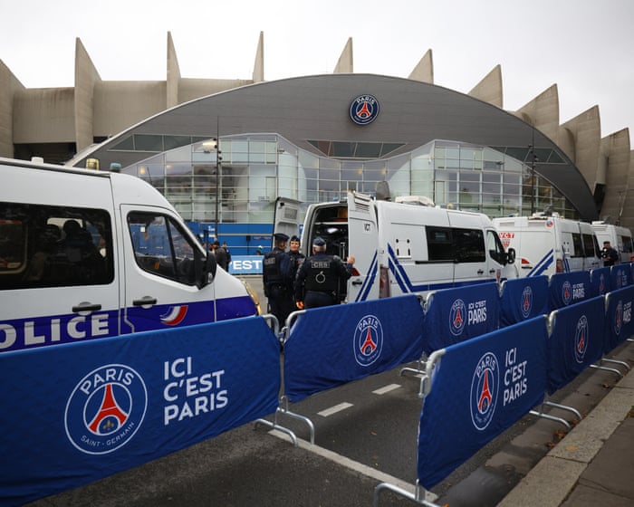 PSG v Barcelona, Manchester City v AEK Athens, and more: Champions League – live