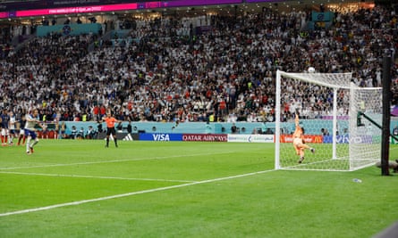 Harry Kane sends his second penalty against France over the crossbar.