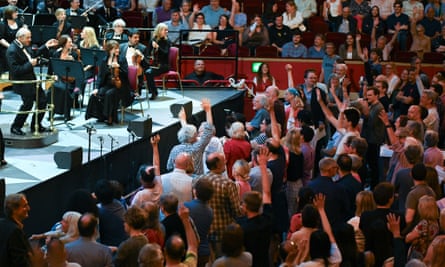 Voting for the programme in the Audience Choice Prom.