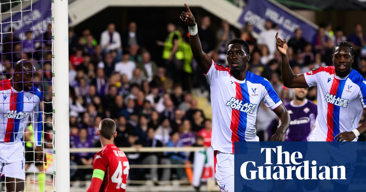 Crystal Palace hold off Fiorentina to book place in Conference semi-final