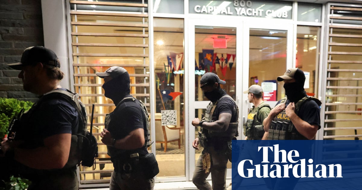 ‘An intimidation tactic’: Trump’s show of force dismays Washington residents | Washington DC ‘An intimidation tactic’: Trump’s show of force dismays Washington residents | Washington DC