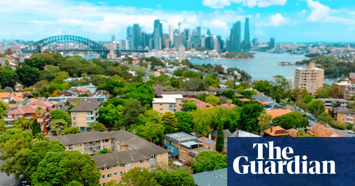Millions of flat-dwelling Australians are missing out on rooftop solar. Can new incentives bridge the installation gap?