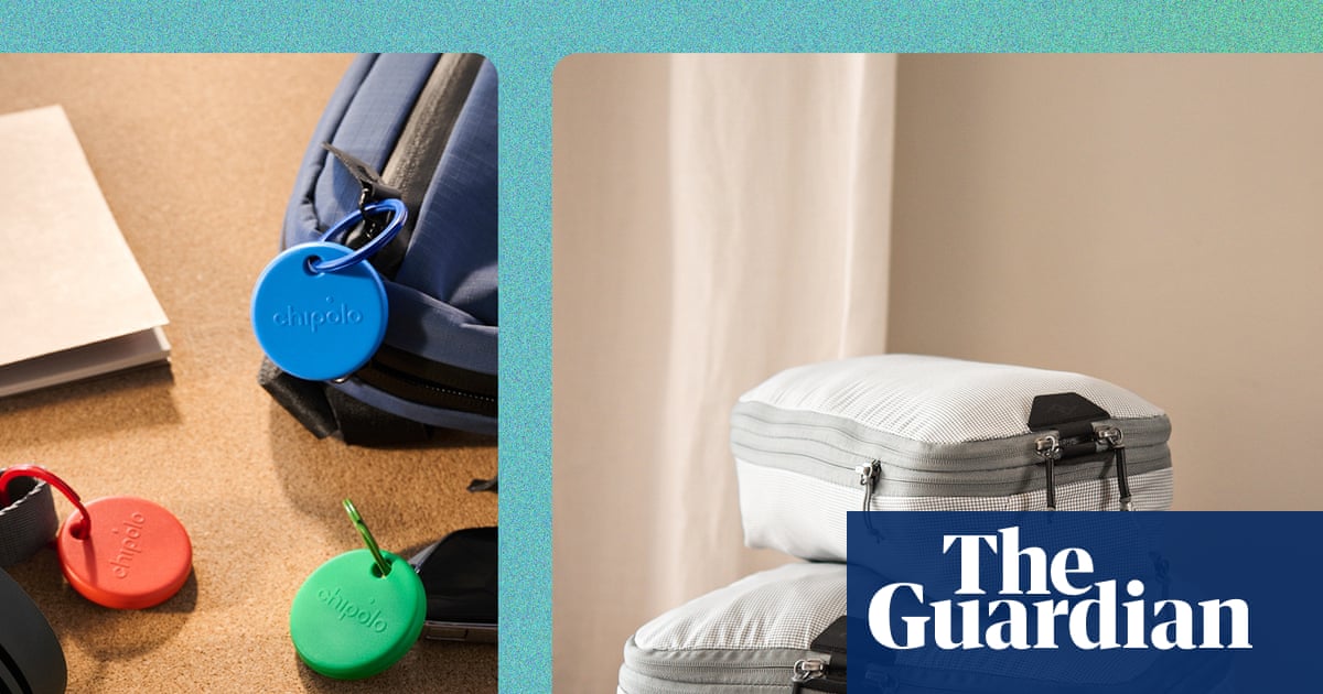 I'm a digital nomad who works on the road. These seven travel gadgets go with me everywhere
