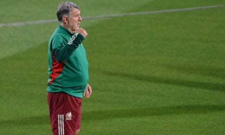 El entrenador de México, Gerardo Martino, es un hombre bajo presión para participar en la final de la Copa del Mundo.