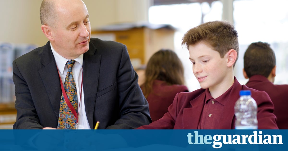 Headteacher Fashion Arts Ac Uk Headteacher Fashion Arts Ac Uk