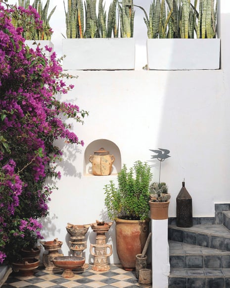 The outdoor areas act as rooms, with pots, seats and lanterns (find a wide range of furniture and lighting at moroccanbazaar.com).
