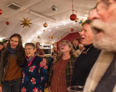 People singing without music books