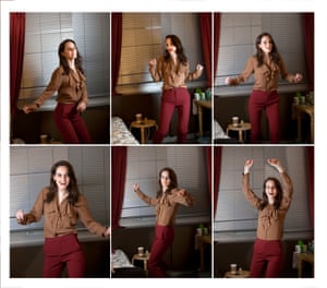 "Χτύπα πριν μπεις"- Ο διάσημος θεατρικός φωτογράφος Σ.Ανάντ "συλλαμβάνει" γνωστούς ηθοποιούς στα καμαρίνια... 17 Michelle Dockery, Network, National Theatre, London, 2017