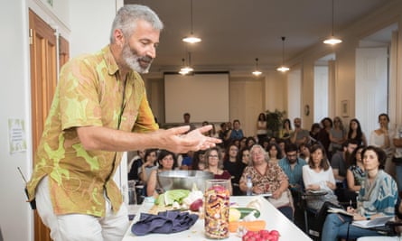 Sandor Katz at the Portuguese Institute of Macrobiotics, in Lisbon, during his world tour, in May 2019.