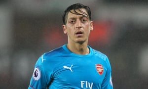 Mesut Ozil Bolsters Arsenal By Agreeing New 350 000 A Week Deal Football The Guardian