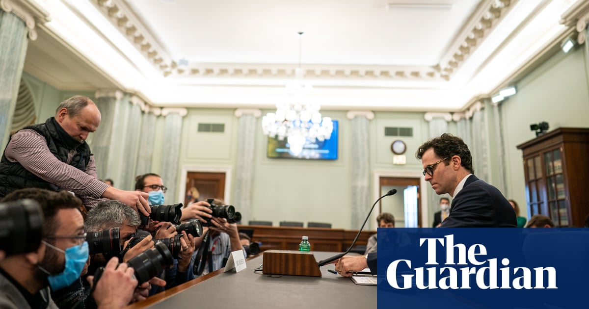 Senate panel interrogates Instagram CEO on how platform protects children