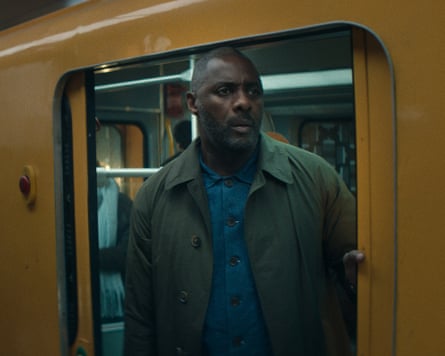 Idris Elba in Hijack, season two.