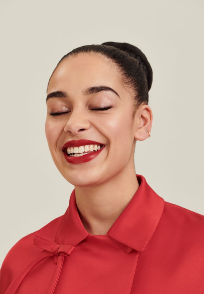 jorja smith red dress Jorja Smith and Ravyn Lenae bring enchanting vocals and a memorable performance to the Roseland Theater The Paw