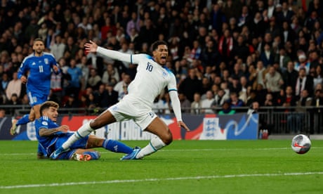 Jude Bellingham is fouled by Giovanni Di Lorenzo for the penalty to make it 1-1. England v Italy, Euro 2024 qualifier at Wembley Stadium on October 17th 2023 in London (Photo by Tom Jenkins).