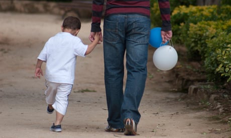 Divorce continues to take a psychological toll on kids