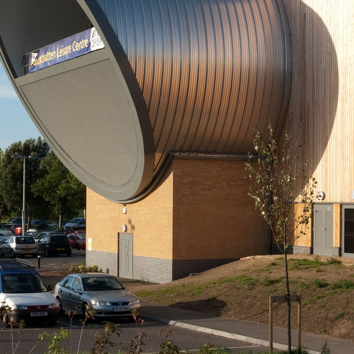 Accidental Death Verdict For Man Electrocuted On Football Pitch Uk News The Guardian