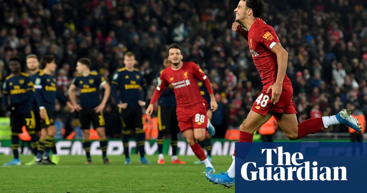 Curtis Jones And Liverpool Beat Arsenal On Penalties After 5 5 Thriller Football The Guardian