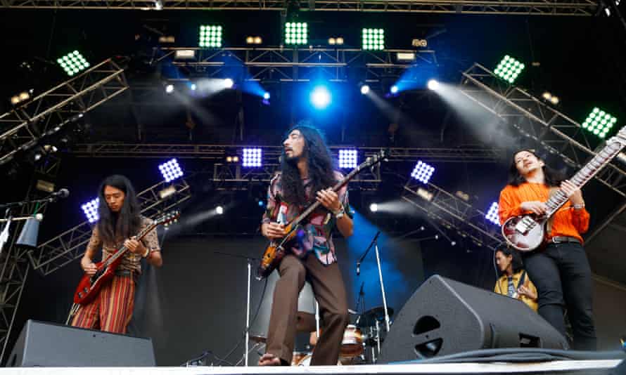 Jamming … Kikagaku Moyo on stage, 2018.