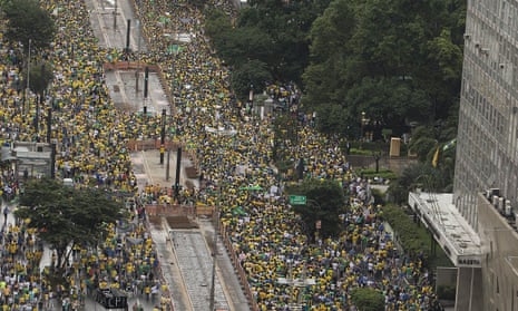 Brazil activists to walk 600 miles for 'free markets, lower taxes