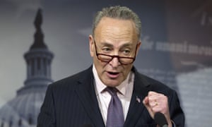 Charles SchumerSen. Charles Schumer, demócrata por Nueva York habla durante una conferencia de prensa sobre el abuso de opioides, jueves, 11 de febrero, 2016, en el Capitolio en Washington. (Foto AP / Alex Brandon)