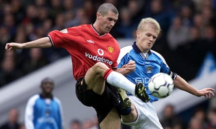 Manchester United’s Roy Keane battles City’s Alf Inge Haaland in 2000