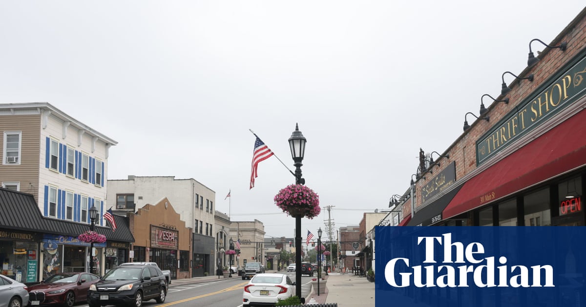 Why 73% of Workers Are Choosing to Stay in Their Jobs Through 2025: The Surprising Shift in Employment Trends