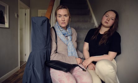 Kate Winslet Mia Threapleton