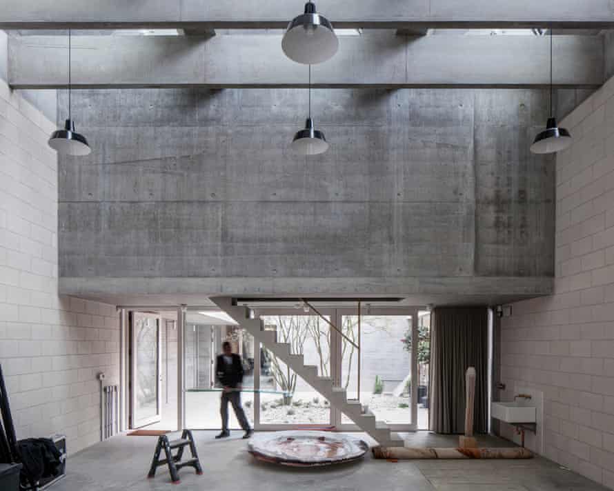 ‘Concrete floors, walls, ceilings, stairs, paving and a strong rhythm of concrete beams’: 6a architects’ ‘apparently simple’ design for Juergen Teller’s studio.