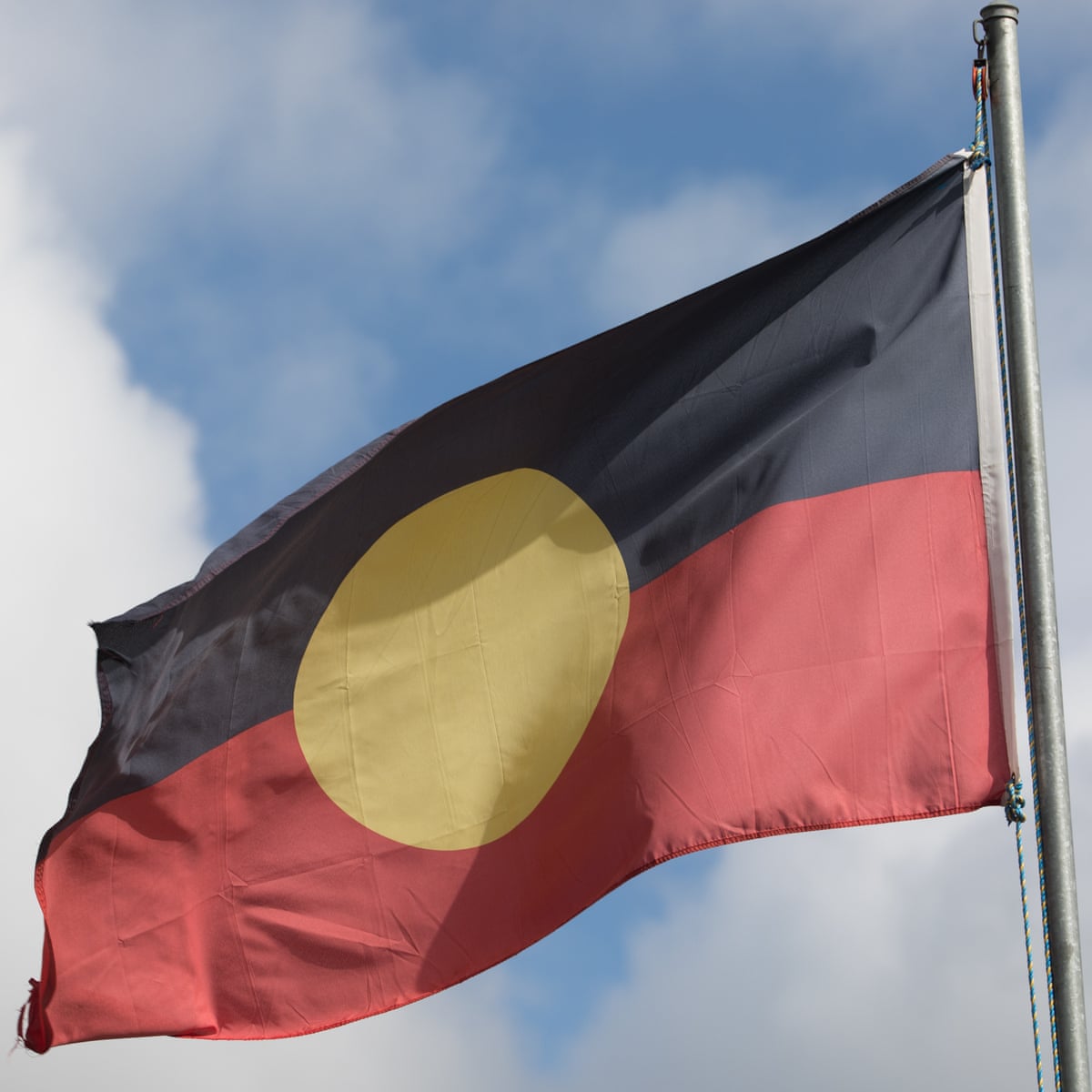 Government Could Buy Aboriginal Flag Copyright To Settle Dispute Lawyer Says Australia News The Guardian