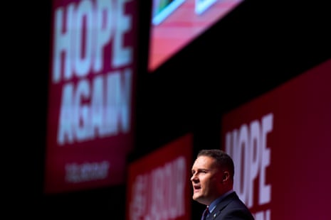 Wes Streeting giving his speech to the conference.