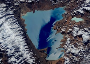 Damxung, Tibet, China Sunlight reflects stunning colours off Nam Co lake in China. In Mongolian, the lake is known as Tenger nuur, which means ‘Heavenly Lake’.