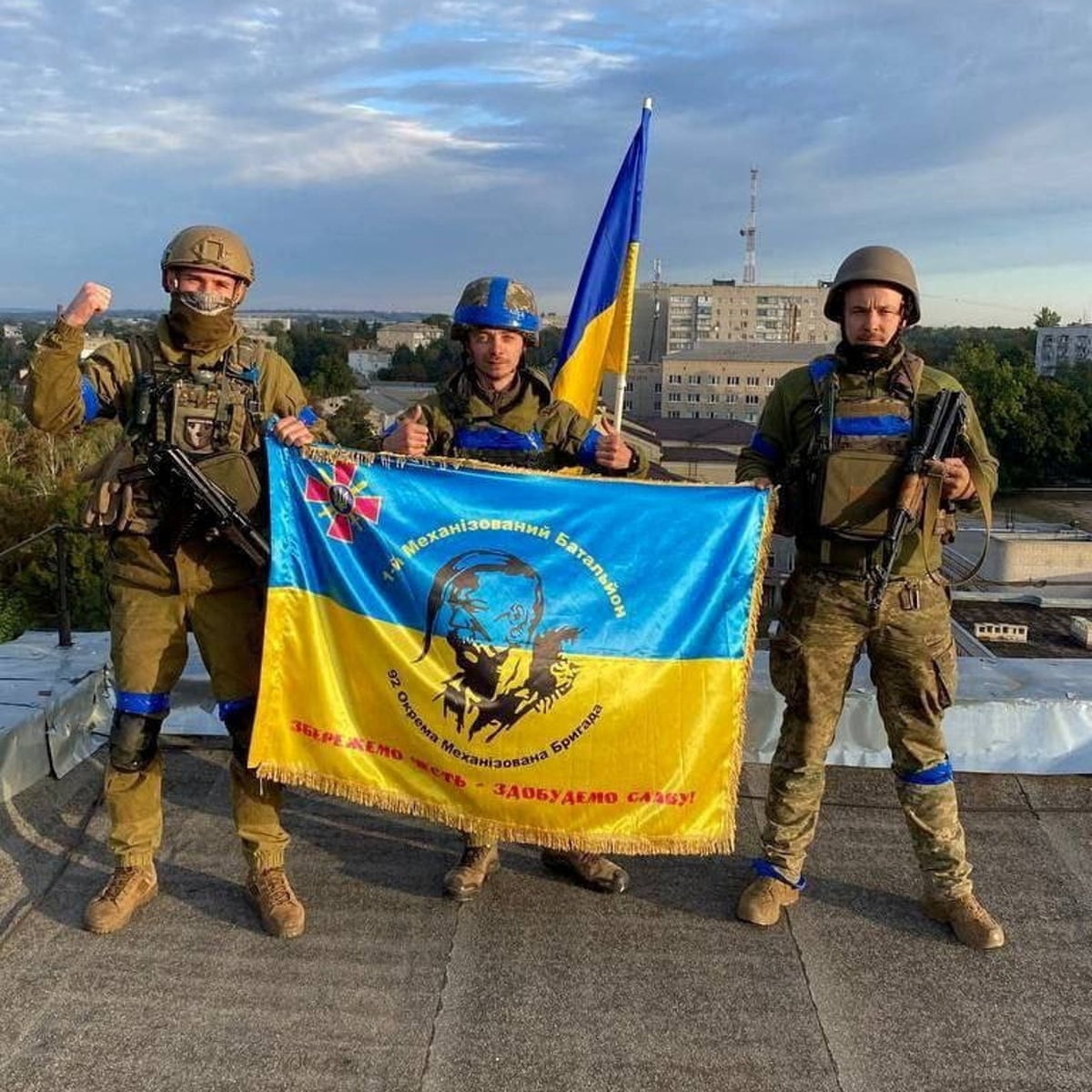 Ukraine appears to attack deep into Russian-occupied territory (nytimes.com)