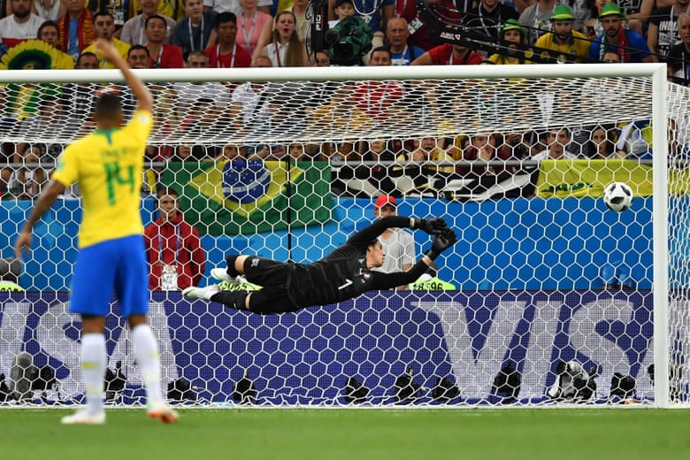 ... the ball goes in off the post.