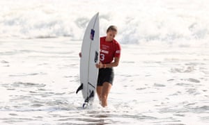 Steph Gilmore asume su derrota en el surf