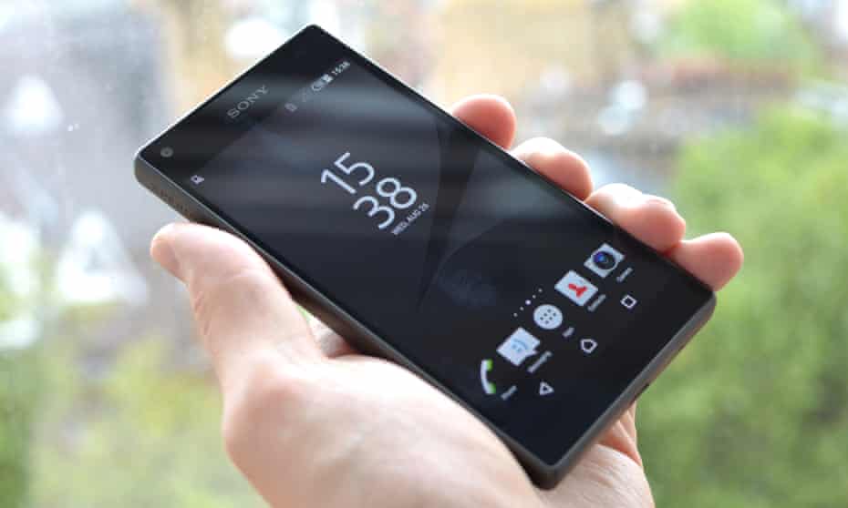 Sony Xperia Z5 Compact Review Arguably The Best Smaller Smartphone Sony The Guardian Sony Xperia Z5 Compact Review Arguably The Best Smaller Smartphone Sony The Guardian