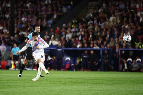 Pino gets a goal back for Palace.