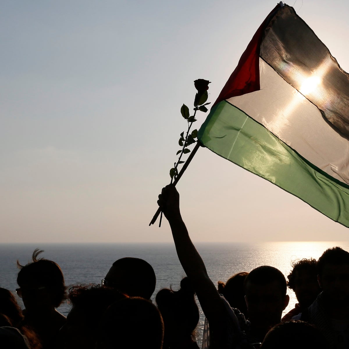 Palestine flag to fly at UN headquarters after majority vote
