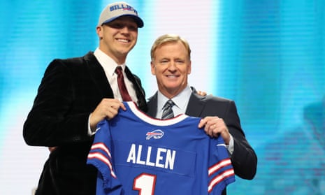 Josh Allen apologizes after offensive tweets from high school surface