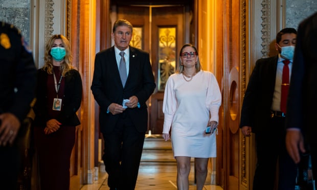 <div class=__reading__mode__extracted__imagecaption>‘82% of registered voters support adding dental and vision benefits to Medicare. Senators Joe Manchin of West Virginia and Kyrsten Sinema of Arizona have pushed to keep these benefits out of the bill.’Photograph: Kent Nishimura/Los Angeles Times/Rex/Shutterstock<br>‘82% of registered voters support adding dental and vision benefits to Medicare. Senators Joe Manchin of West Virginia and Kyrsten Sinema of Arizona have pushed to keep these benefits out of the bill.’Photograph: Kent Nishimura/Los Angeles Times/Rex/Shutterstock</div>