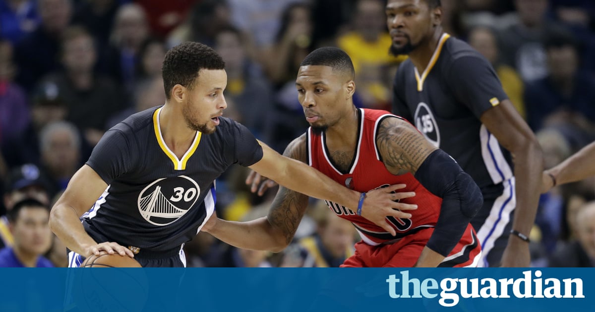 Durant and Curry too hot for Portland as Warriors blaze trail in NBA