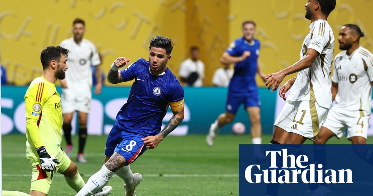 Fernandez seals Chelsea win over LAFC at Club World Cup but fans stay away