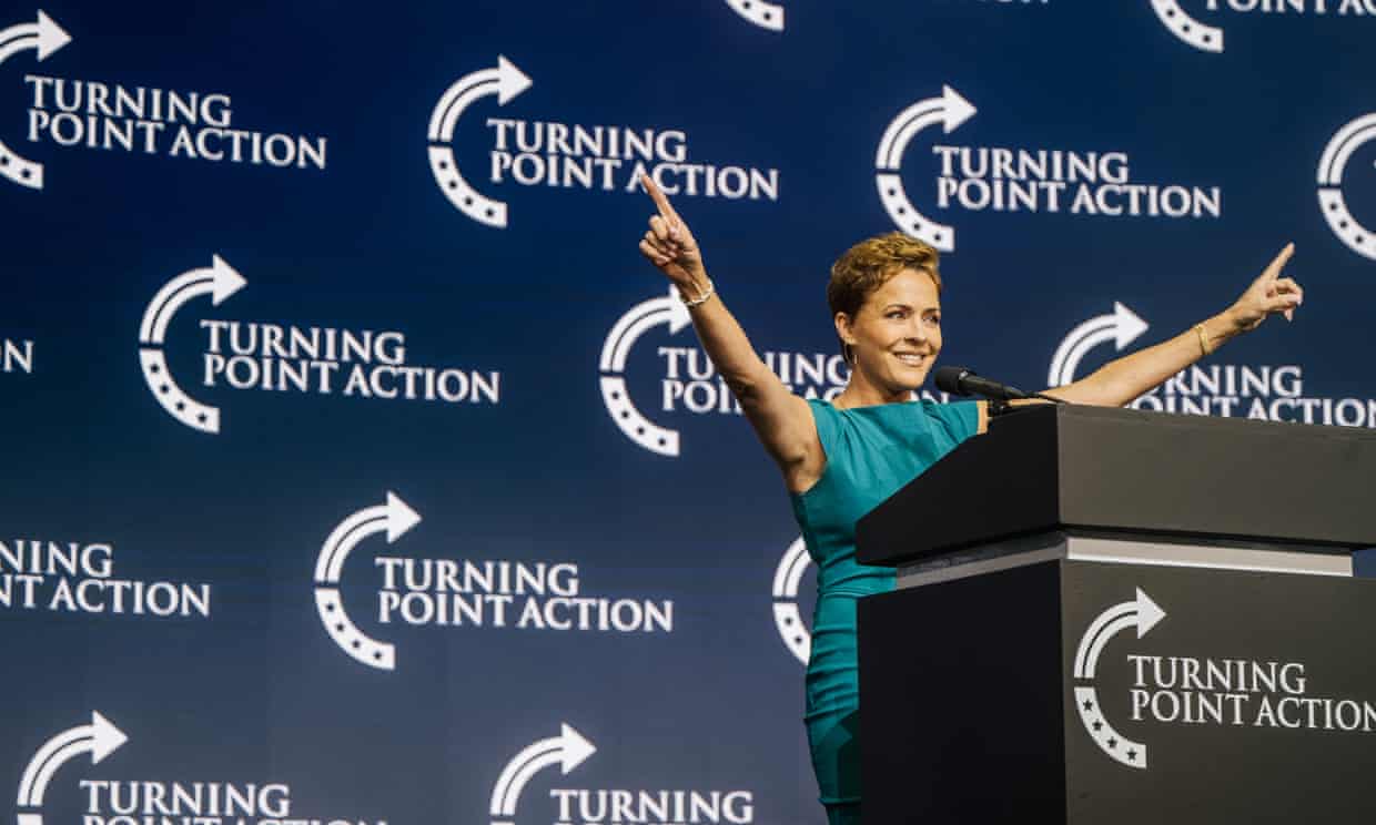 <div class=__reading__mode__extracted__imagecaption>Former Fox News anchor Kari Lake has called for ‘decertifying’ the 2020 election and is running for governor in Arizona. Photograph: Brandon Bell/Getty Images<br>Former Fox News anchor Kari Lake has called for ‘decertifying’ the 2020 election and is running for governor in Arizona. Photograph: Brandon Bell/Getty Images</div>