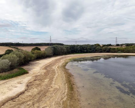 Low water levels at Grafham Water