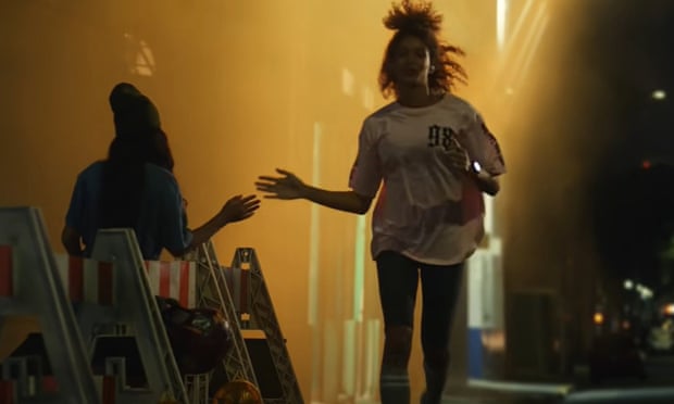 Samsung ad showing a woman running alone at night