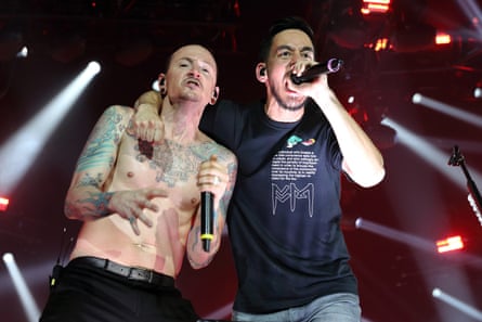 Shinoda performing with Chester Bennington at the O2 Arena, London, July 2017.