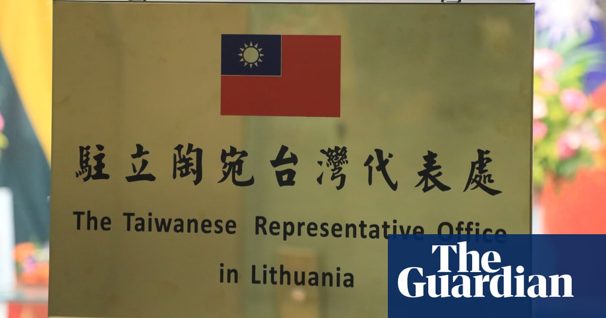 China downgrades diplomatic relations with Lithuania over Taiwan row