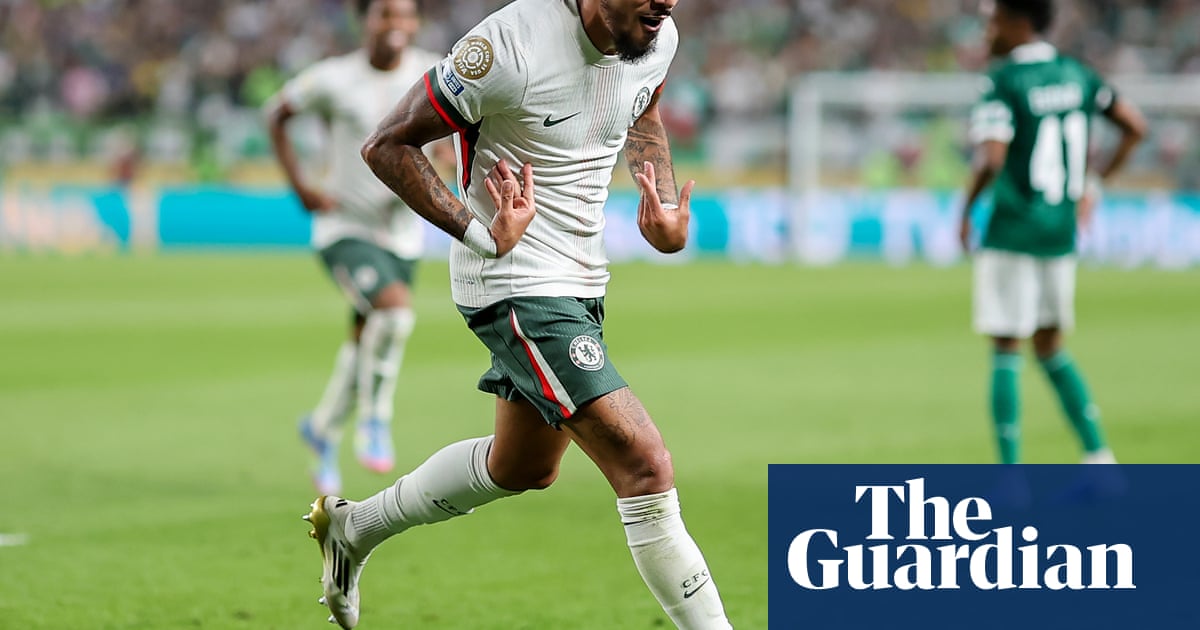 Chelsea edge Palmeiras as late deflection books Club World Cup semi-final spot