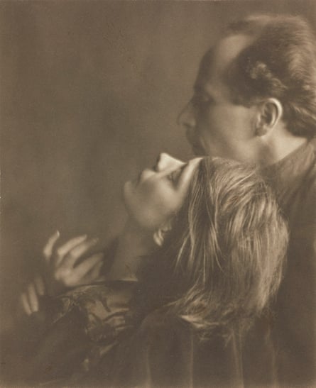 Margrethe Mather and Edward Weston, 1922 by Imogen Cunningham.